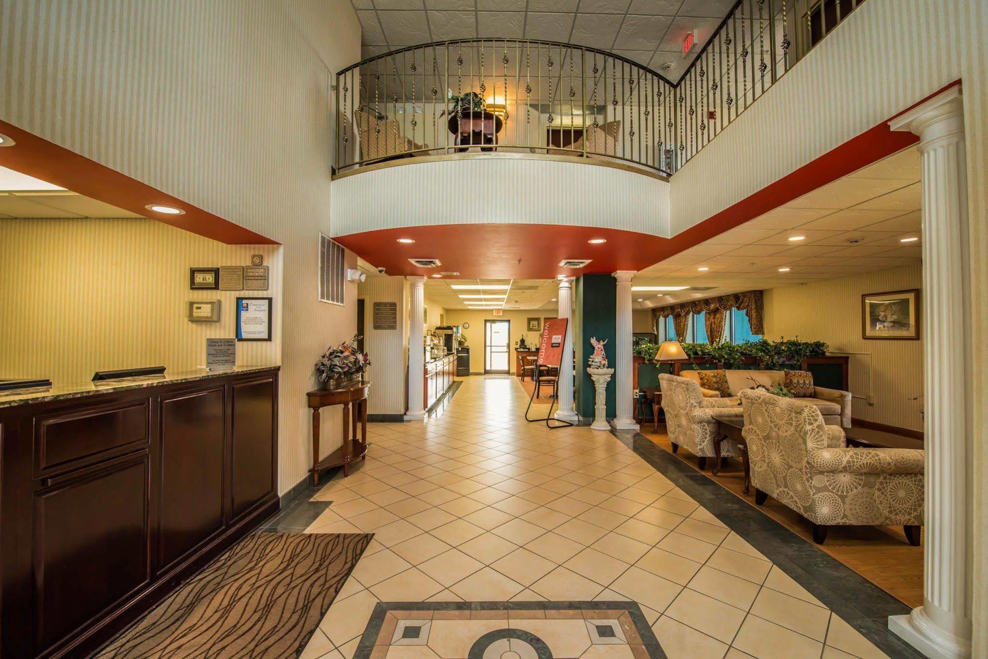 Comfort Inn & Suites Morganton Eksteriør billede