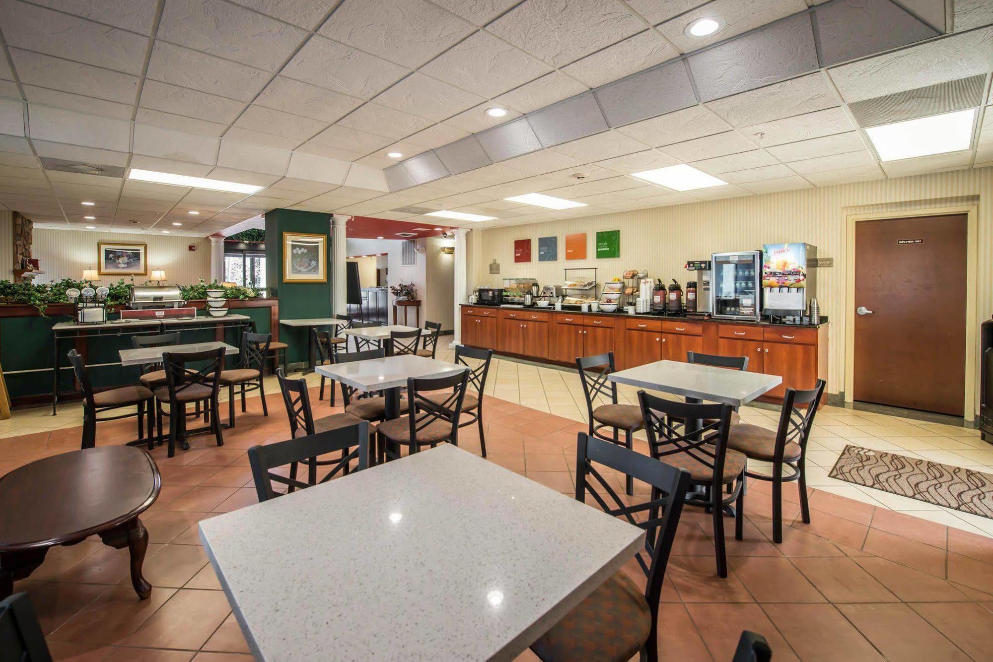 Comfort Inn & Suites Morganton Eksteriør billede